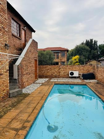 1 Bedroom Garden Cottage