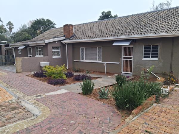 6 Bedroom House
