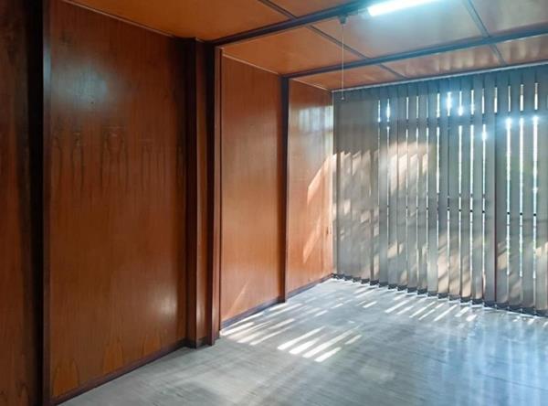 Commercial space