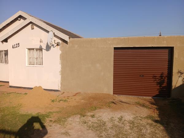 2 Bedroom House