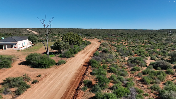 4 628 ha Farm with House