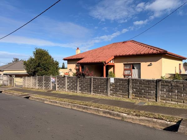 2 Bedroom House