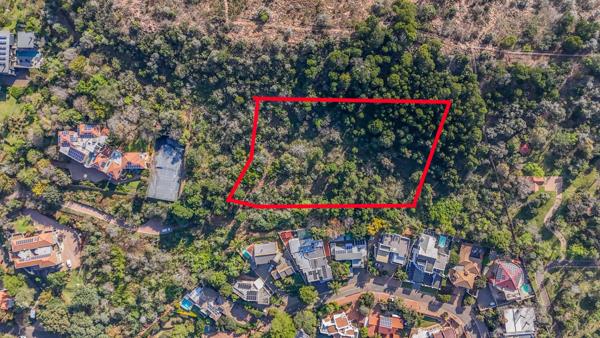 2 749 m² Land