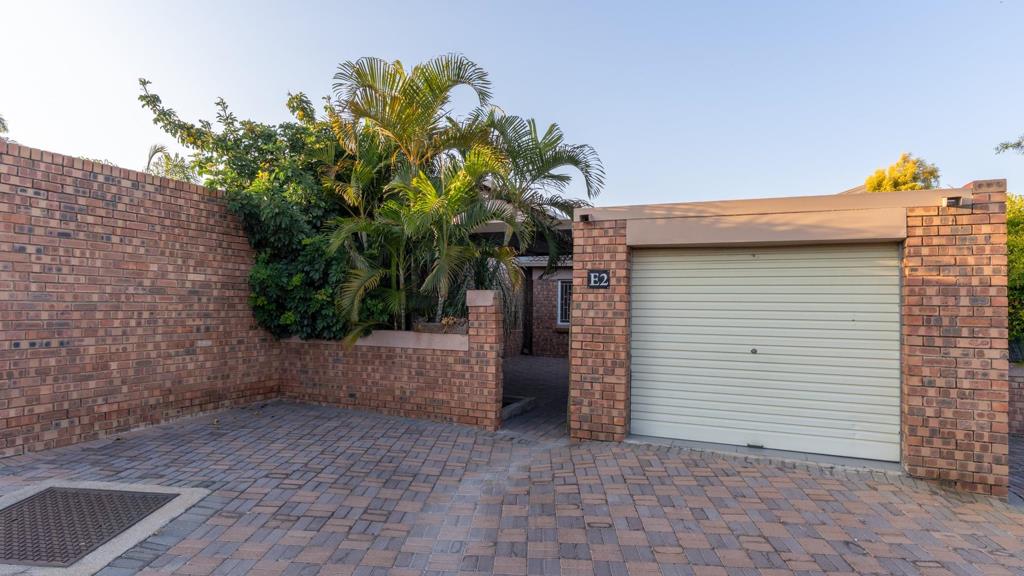 2 Bedroom Townhouse