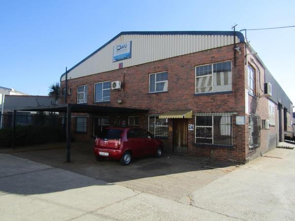 338 m² Industrial space