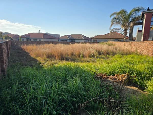 801 m² Land