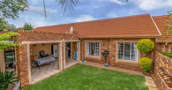 2 Bedroom Simplex