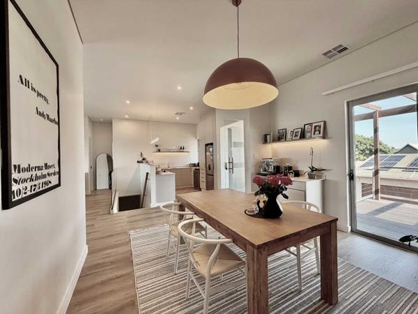 4 Bedroom Townhouse