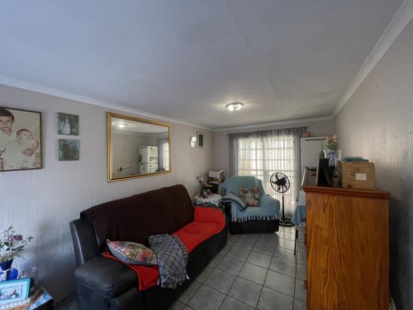 2 Bedroom House