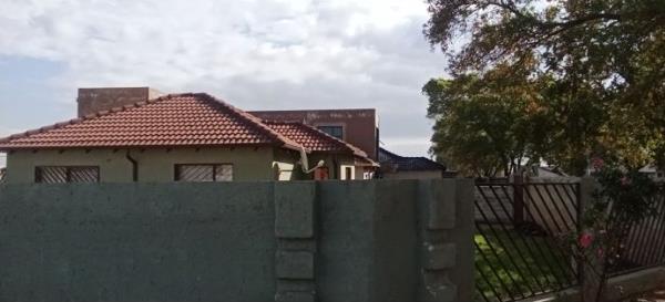 2 Bedroom Simplex
