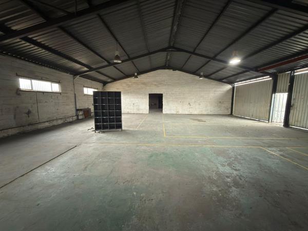 310 m² Industrial space