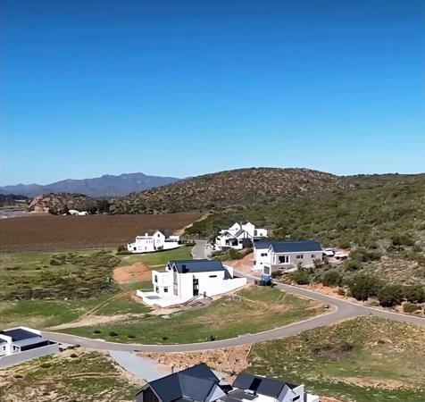 628 m² Land