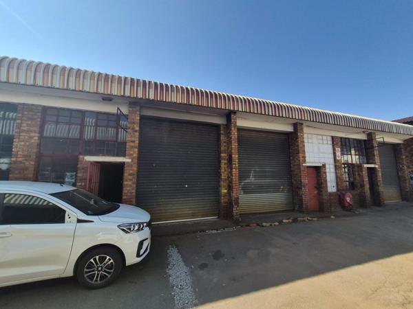 250 m² Industrial space