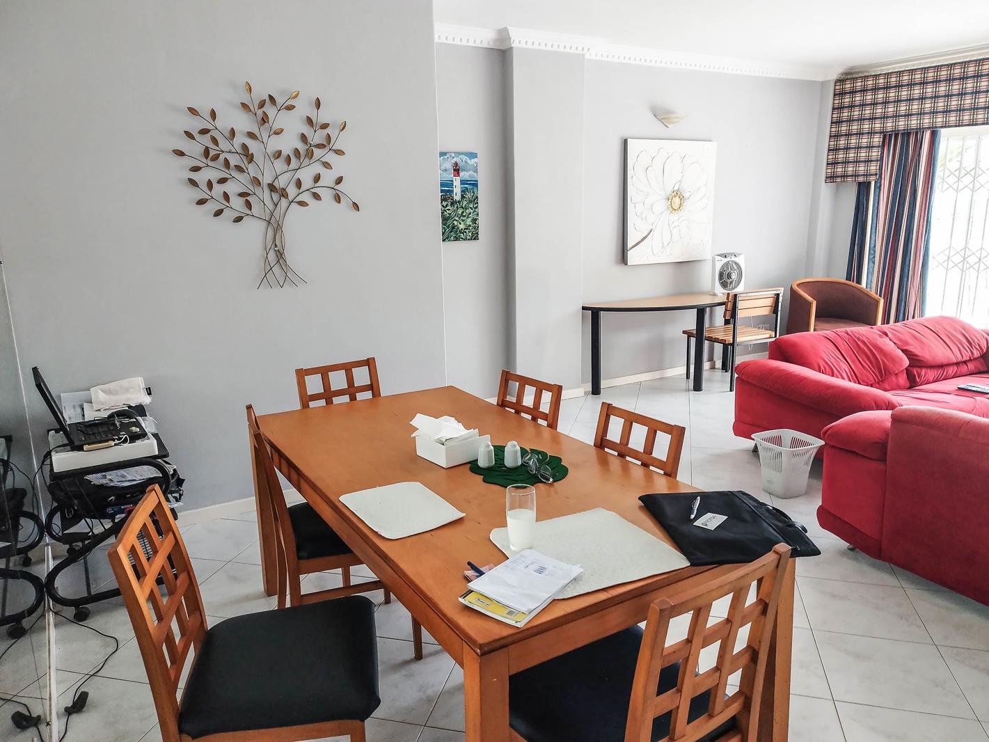Apartment in Umhlanga Rocks - More