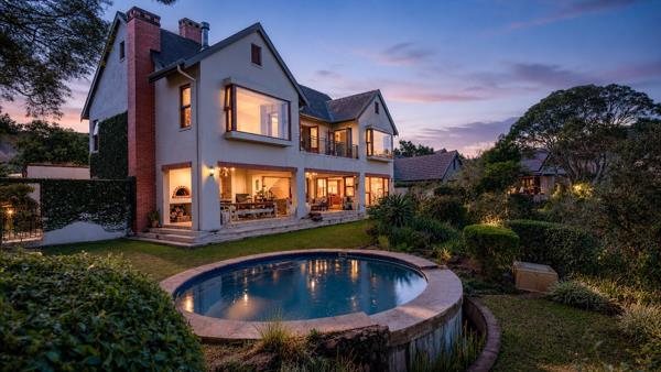 5 Bedroom House