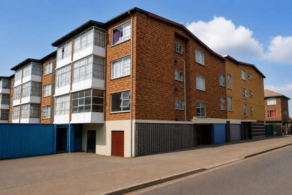 5 Bedroom Apartment