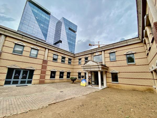 333 m² Office Space