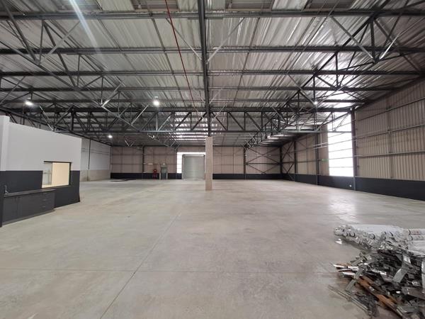 976 m² Industrial space