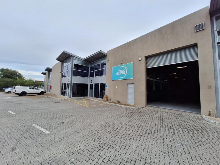 794 m² Industrial space