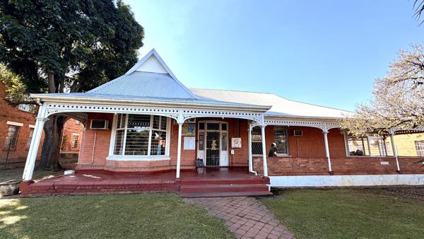 400 m² Commercial space