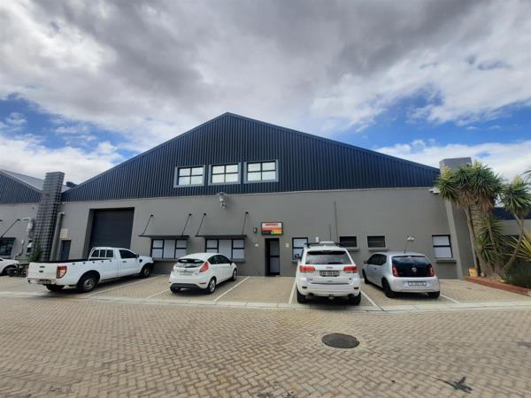 1 054 m² Industrial space