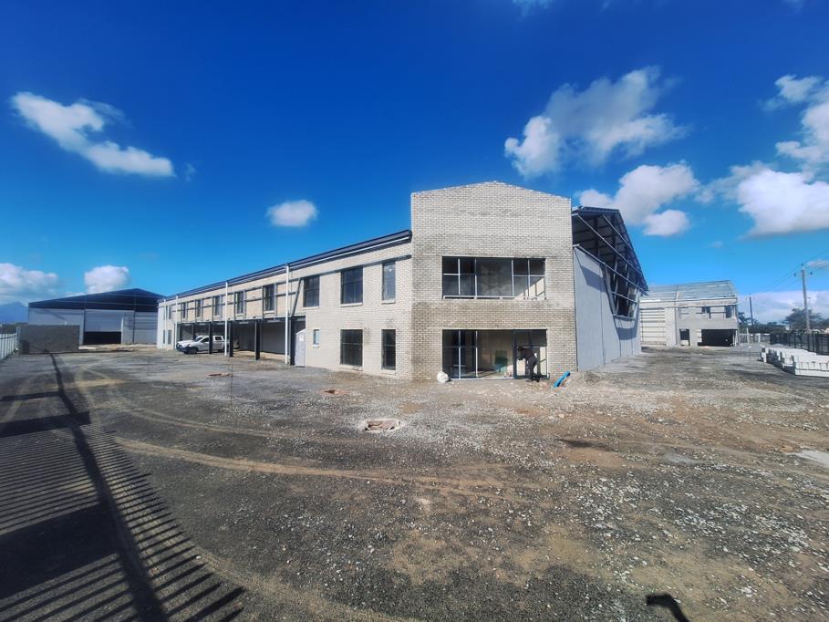 1 616 m² Industrial space