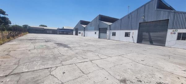 1 750 m² Industrial space