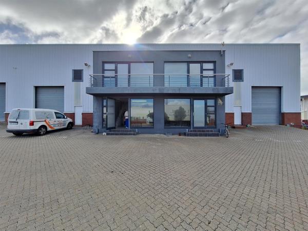 1 002 m² Industrial space