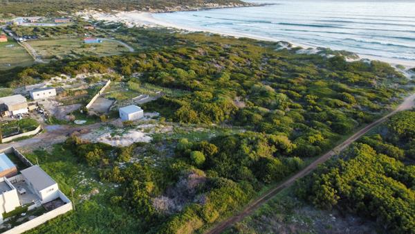 684 m² Land