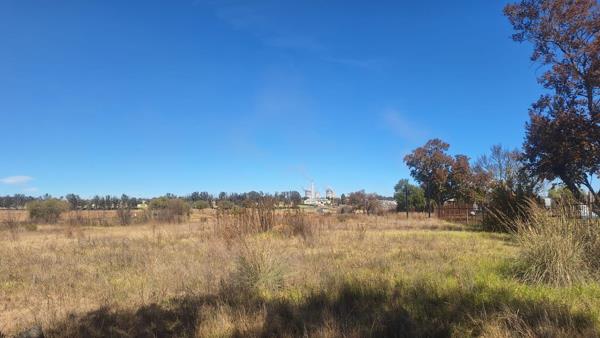 315 m² Land