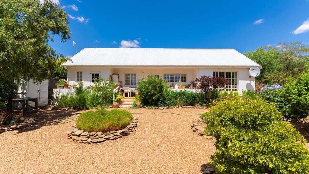 2 Bedroom House