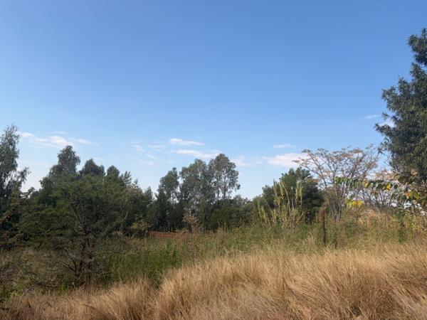 1 615 m² Land