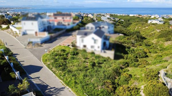 371 m² Land