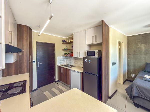 Studio Apartment