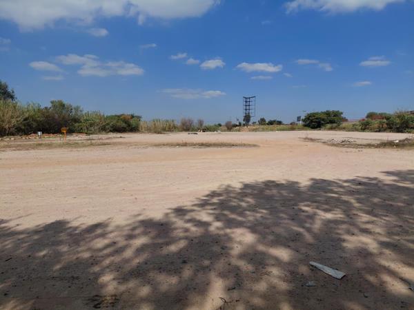 8 000 m² Commercial space