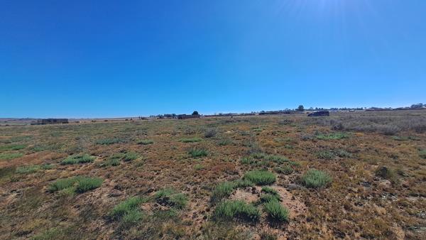 1 129 m² Land