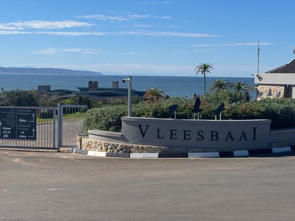 652 m² Land
