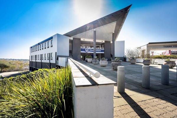 2 194 m² Commercial space