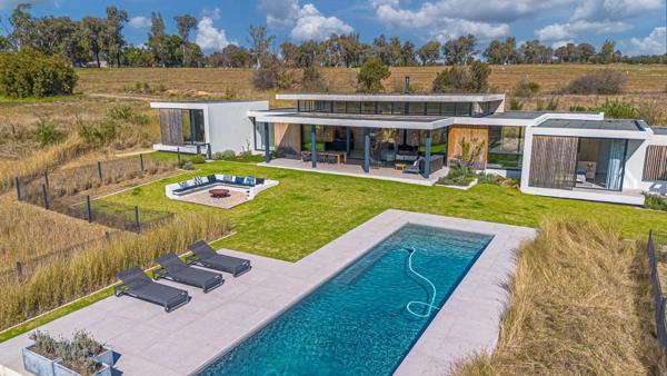 7 Bedroom House
