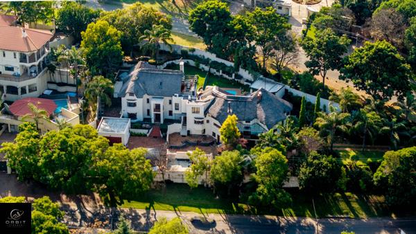 10 Bedroom House