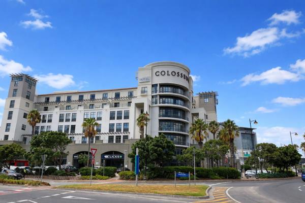 585 m² Commercial space