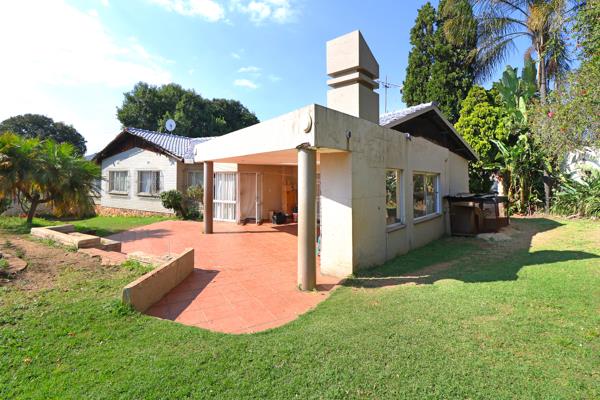 9 Bedroom House