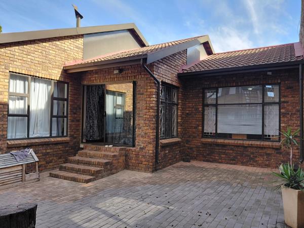 4 Bedroom Apartment