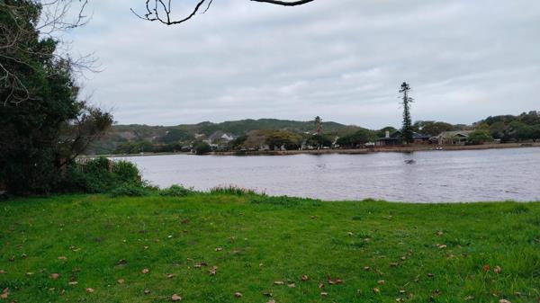 648 m² Land