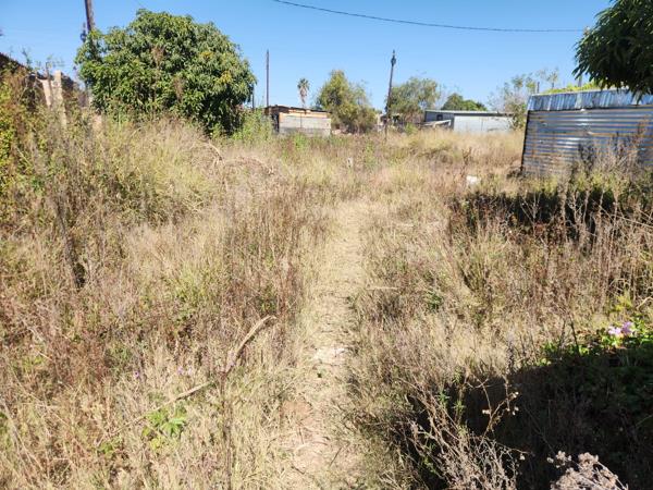 677 m² Land