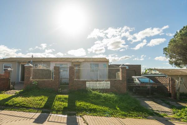2 Bedroom House