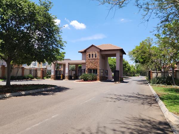 4 Bedroom Townhouse