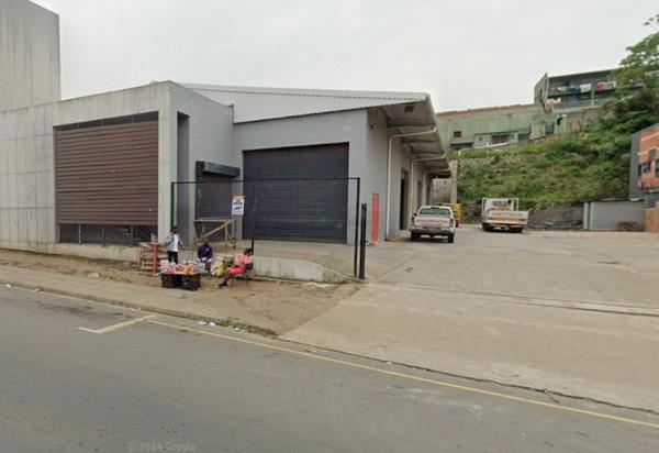 323 m² Commercial space
