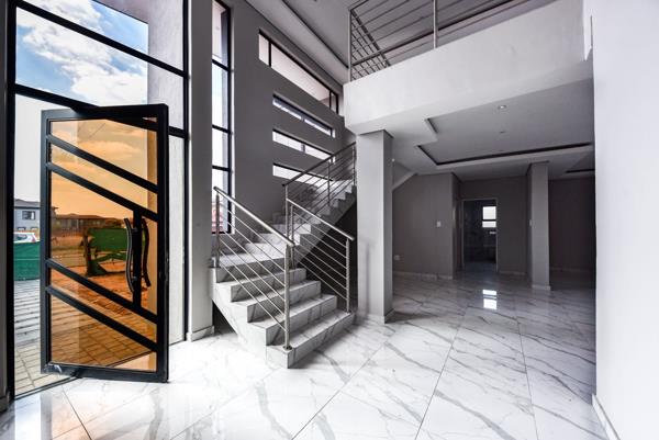 6 Bedroom House
