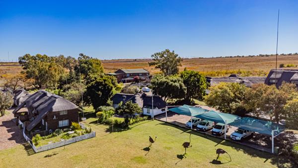 12.8 ha Smallholding